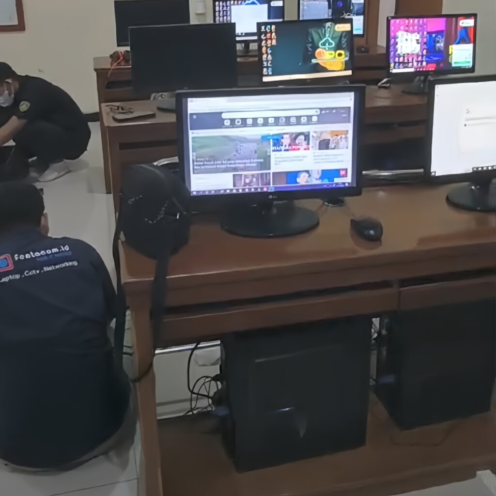 Maintenance lab sekolah